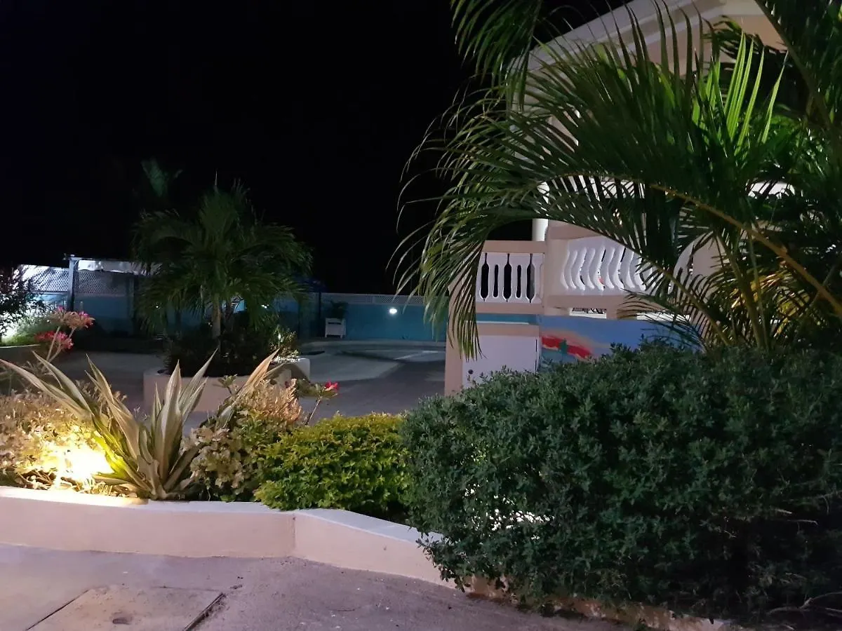 Cool Breeze ديسكفري باي 0*,  جامايكا