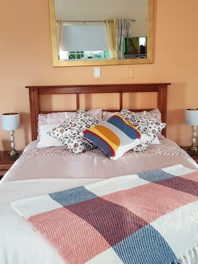 Cool Breeze ديسكفري باي جامايكا