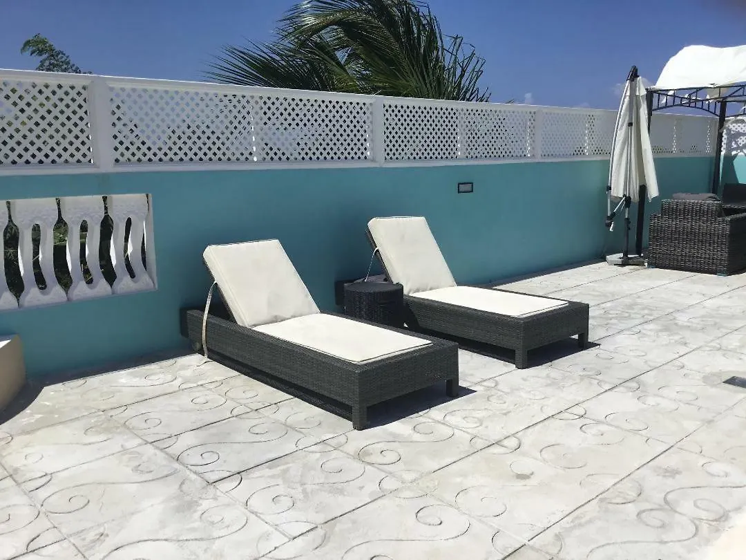 Cool Breeze ديسكفري باي بيت ضيافة